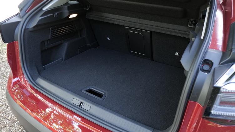 CITROEN E-C4 ELECTRIC HATCHBACK 100kW Plus Standard Range 50kWh 5dr Auto